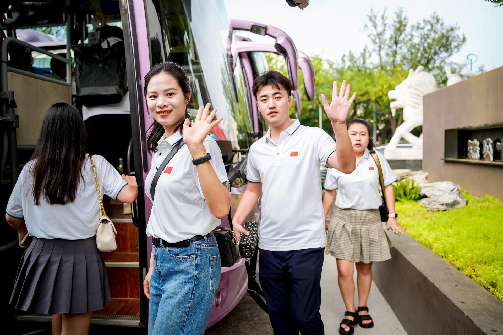 胖东来游学天使城团队打卡合影