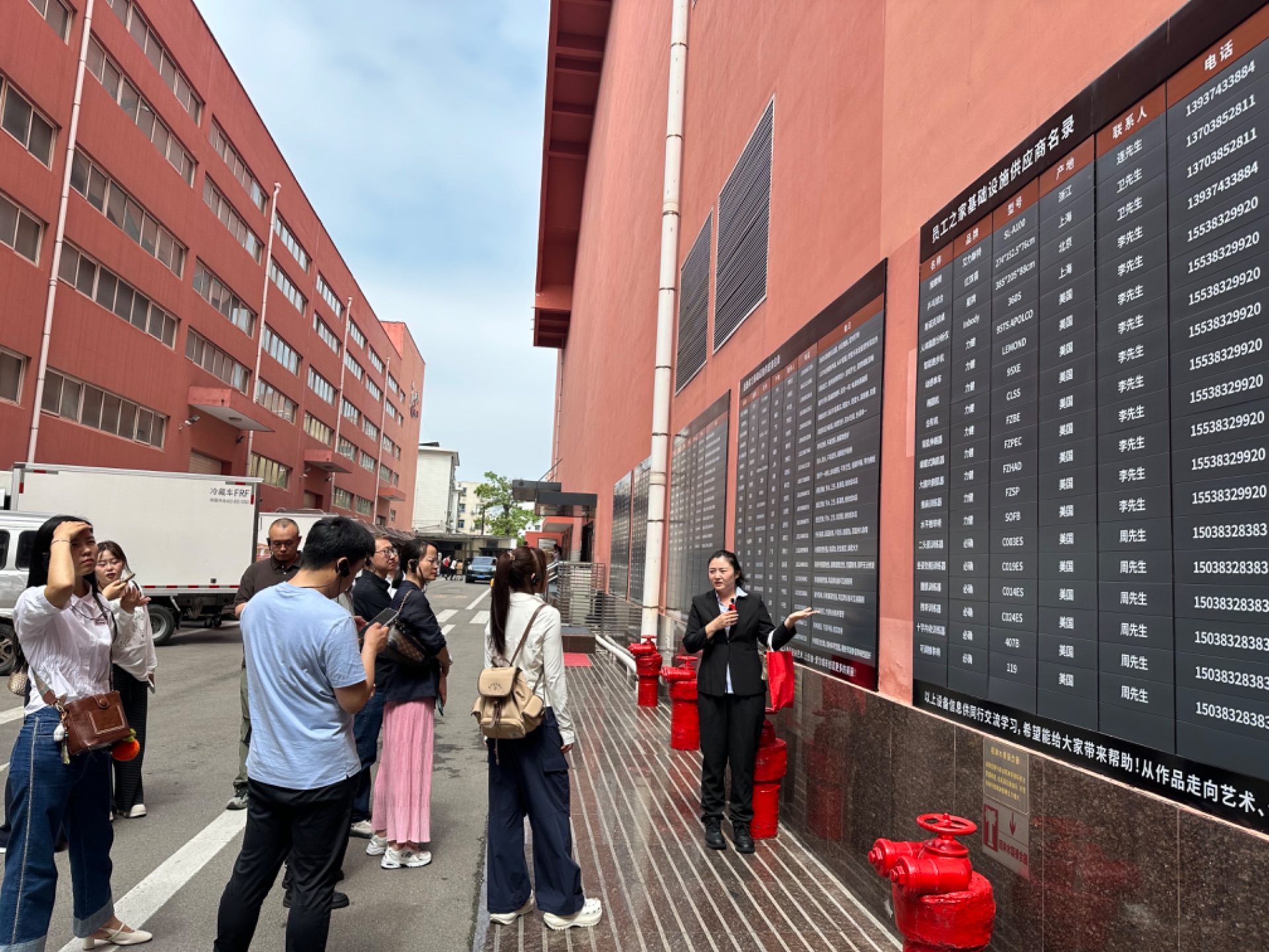 卡尔斯医疗走进胖东来:一场“文化向善,服务向爱”的深度研学 新闻配图