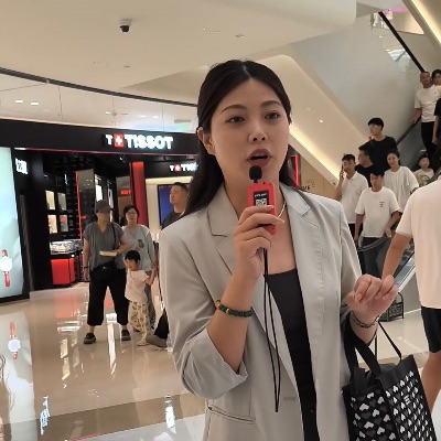 闫果老师